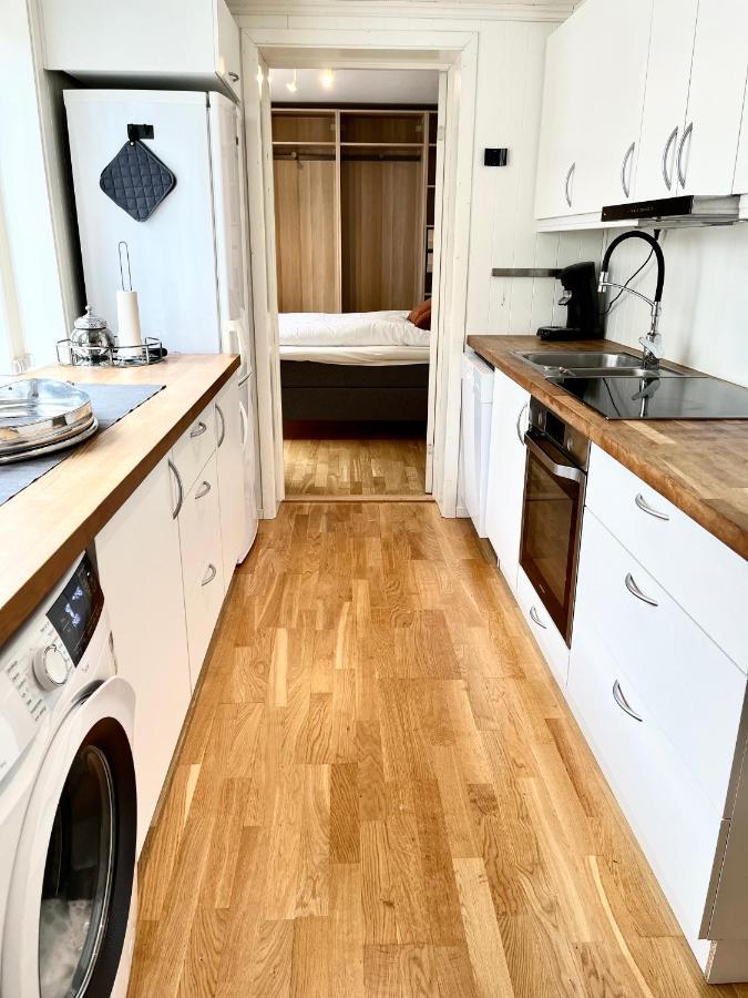 Fin Leilighet, Midt I Hjertet Av Kristiansund. Apartamento Exterior foto